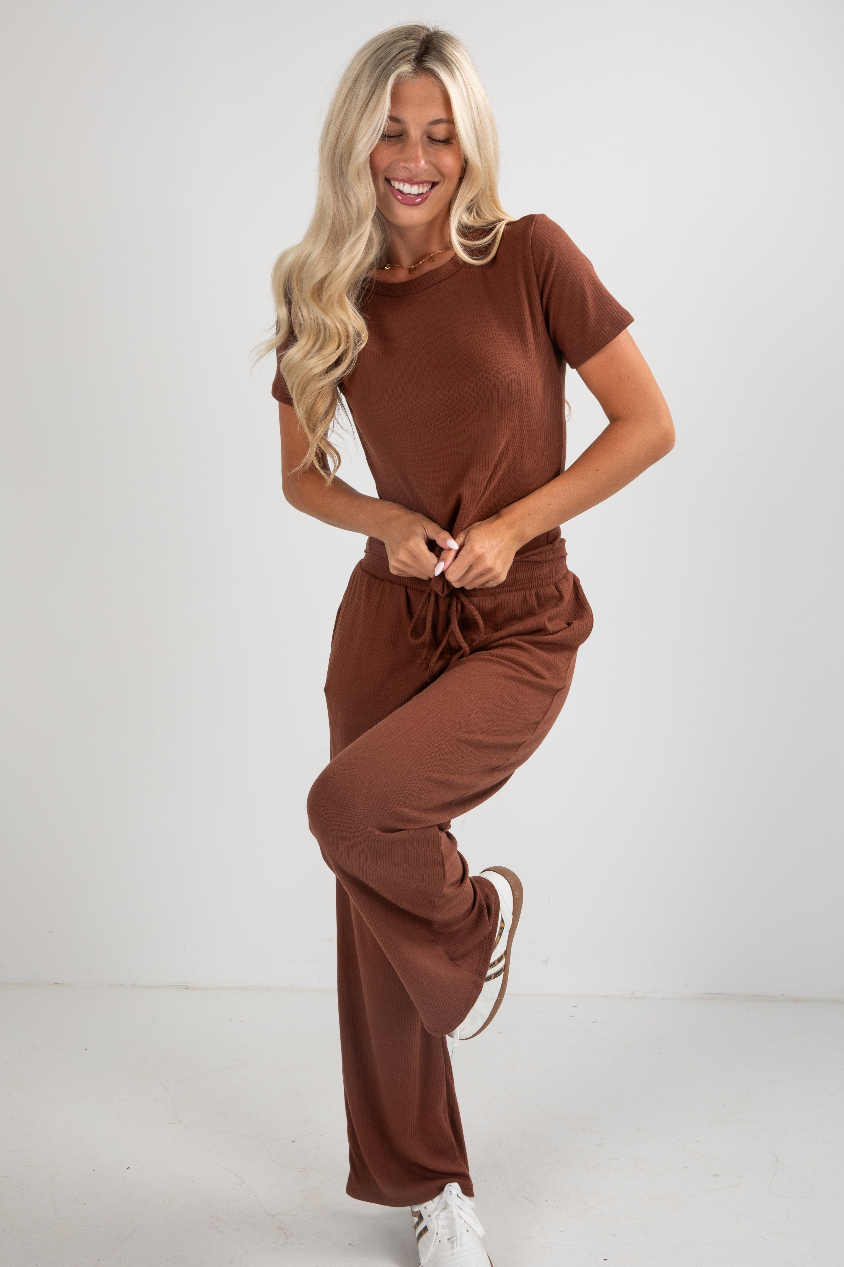 Soft Statement Brown Ribbed Knit Tee - DU DEAL