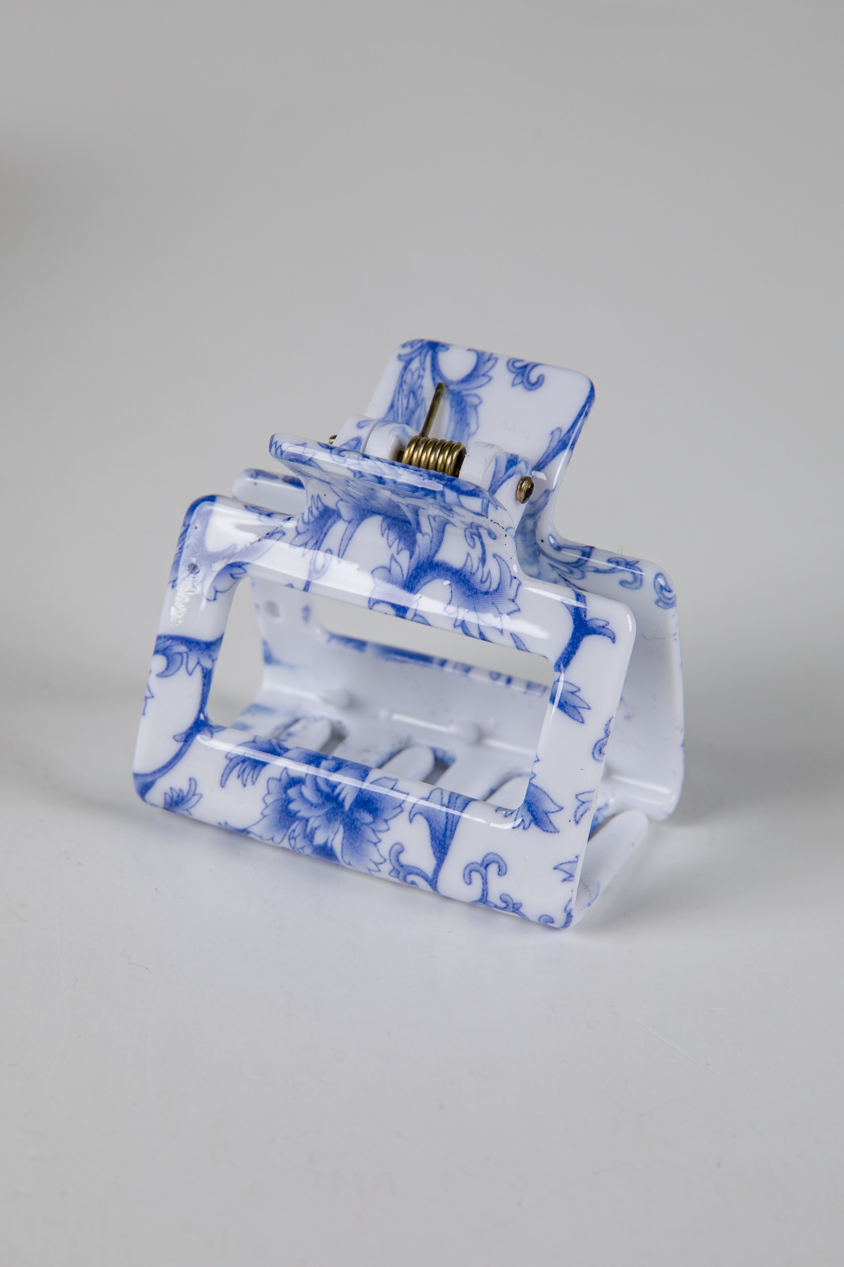 Sweet Credentials Navy Floral Mini Rectangle Claw Hair Clip