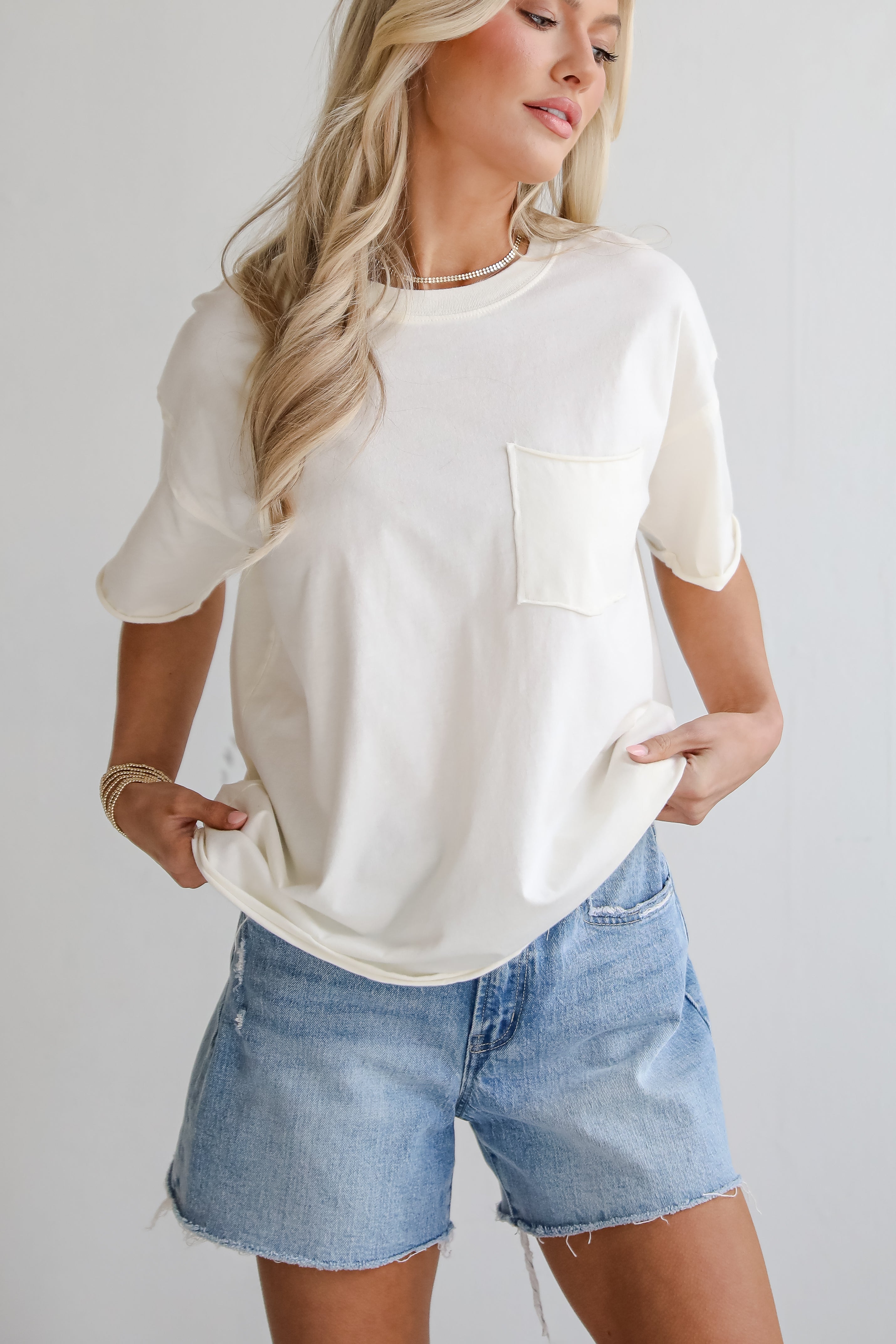 Dakota Everyday Pocket Tee - DU DEAL